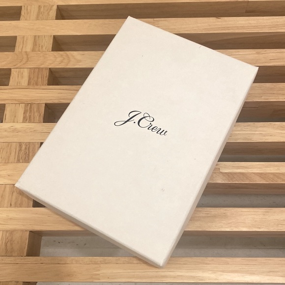 FREE ADD ON (with purchase) Small White J Crew gift box - Picture 2 of 6